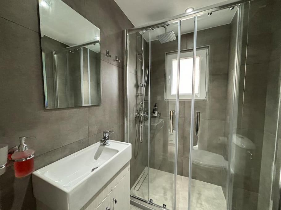Apartment Bright New Small Heraklion (Crete)